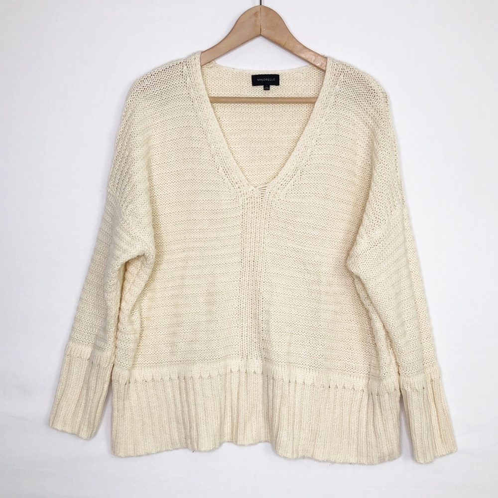 Majorelle Cream chunky knit, V-neck sweater